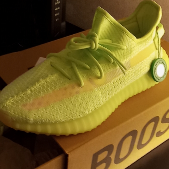 Men\'s Yeezy s shoes